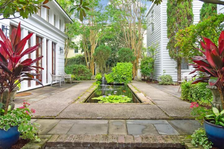 Serene Cottage With Beautiful Garden And Heated Pool Charleston Exterior foto